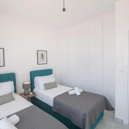 Feriehus Vie Bleu Mit Pool- Im Zentrum By Interhome *