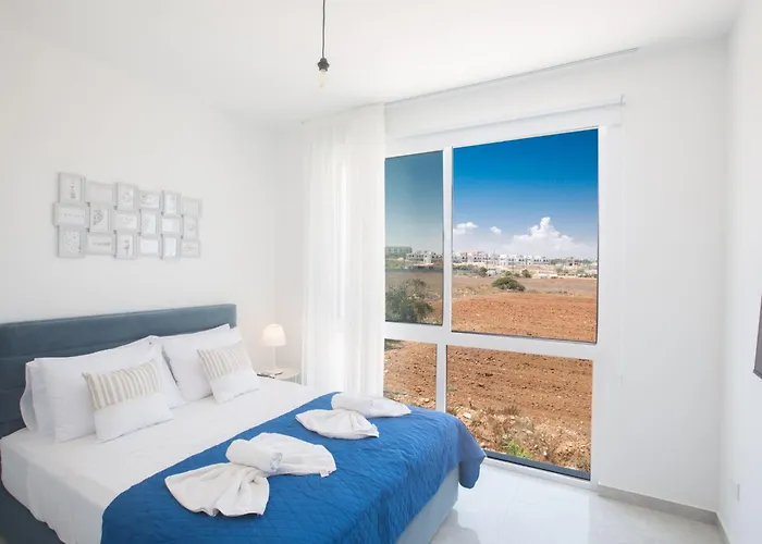 Vie Bleu Mit Pool- Im Zentrum By Interhome * Protaras